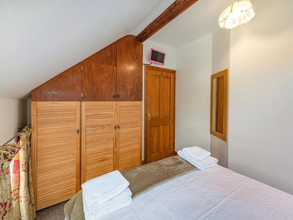 Halfen Granary Villa Pont-Robert Buitenkant foto